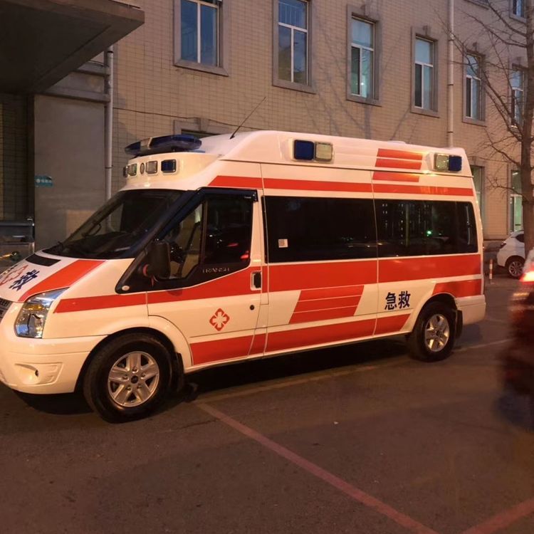黎城夜间租赁救护车护送病人转院：安全转运的 8 大核心注意事项